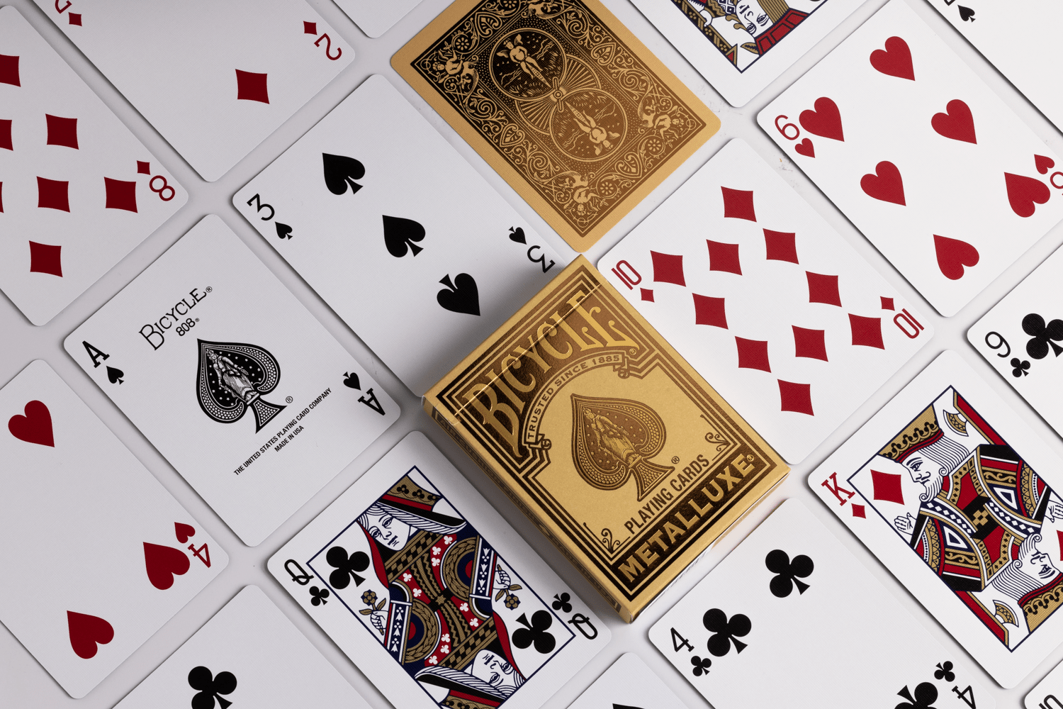 Bicycle Playing Cards - Metalluxe Holiday Gold