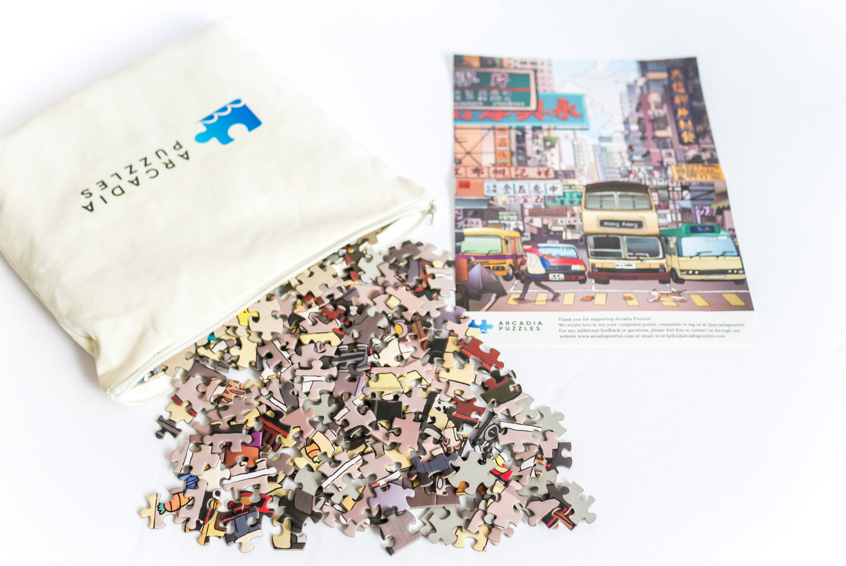 Arcadia Puzzles - Hello Hong Kong Jigsaw Puzzle (1000 Pieces)